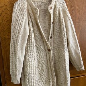 Women’s size Large, warm winter jacket.